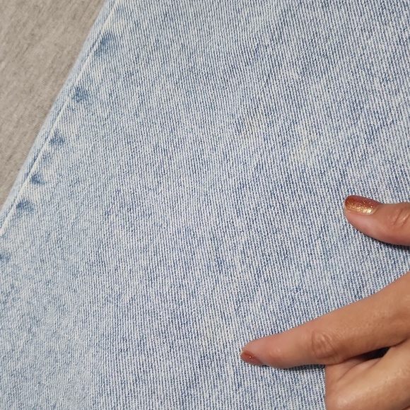 Vintage Wrangler Light Wash High Rise Tapered Leg Baggy Relaxed Mom Jeans - Picture 9 of 9